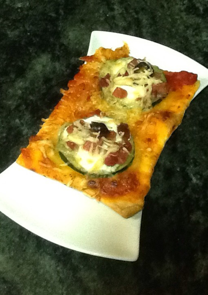 Una foto de Mini pizzas de calabacín, jamón y queso Philadelphia