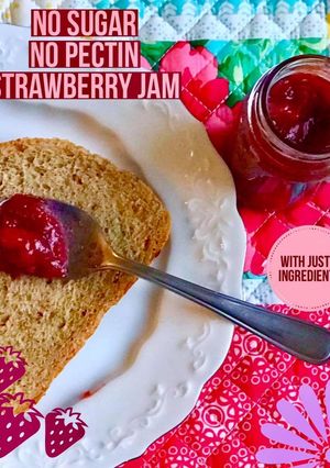 A picture of 3 Ingredients No white Sugar Strawberry jam.