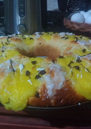 Una foto de Rosca de Pascua gigante