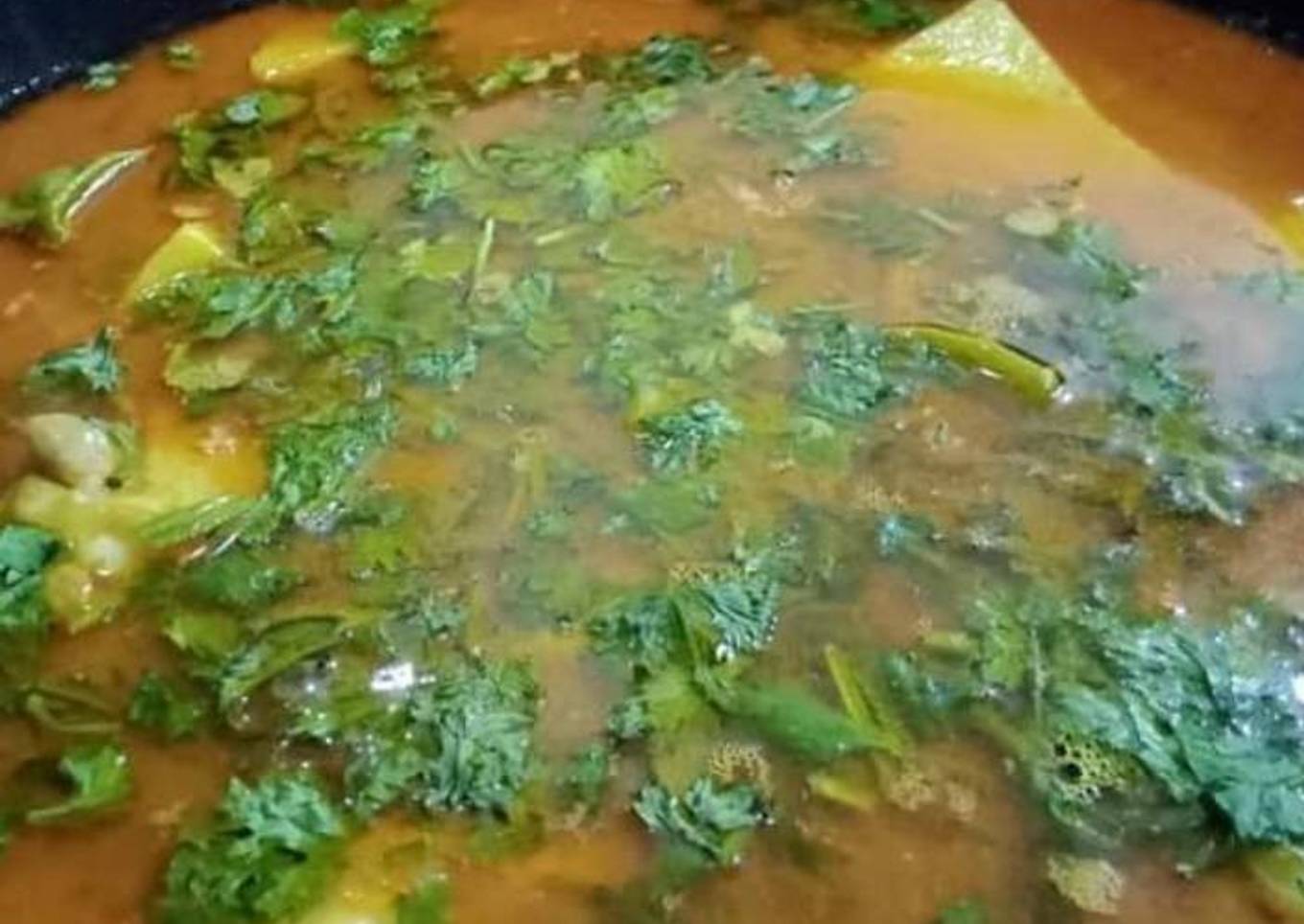 Traditional aloo chicken soup