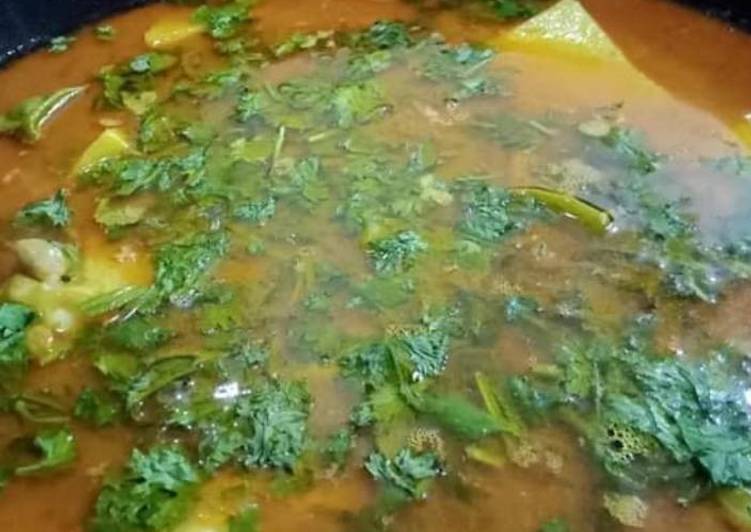 How Long Does it Take to Traditional aloo chicken soup