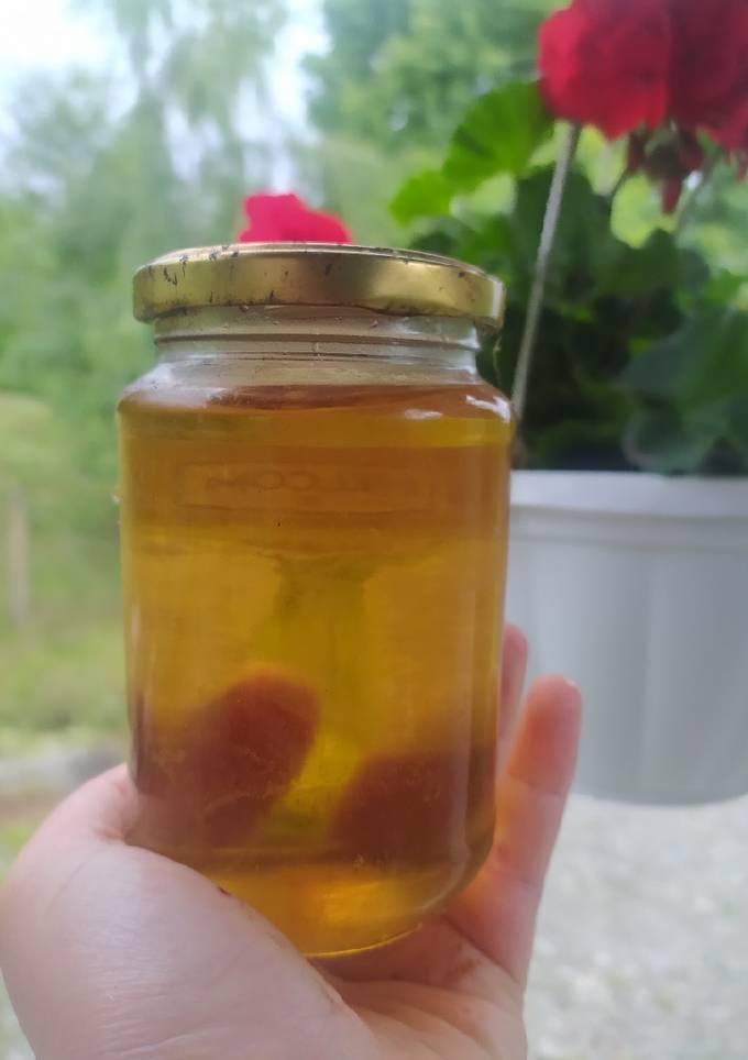 Бузиновий мед