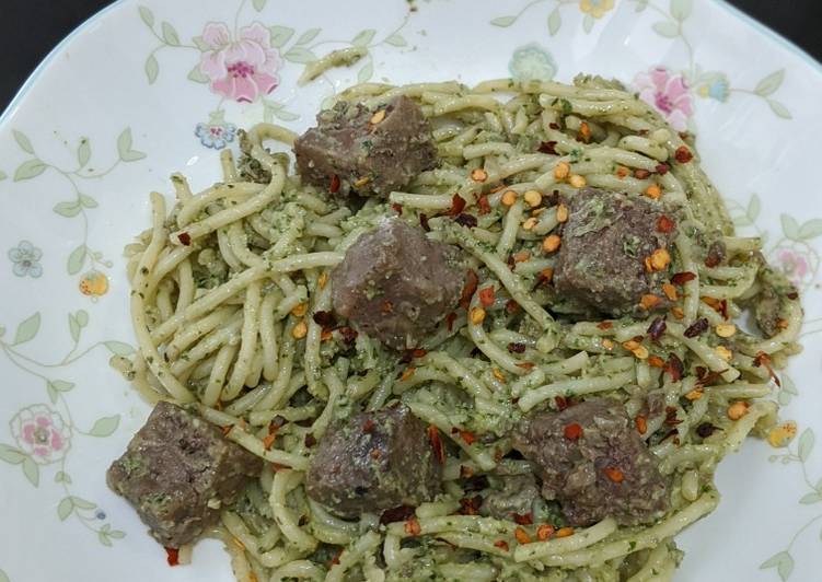 Pesto pasta saikoro
