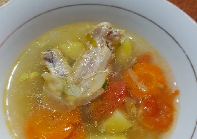 Resep Soup Ayam Segar Sehat Oleh Lestari Azzahra Cookpad