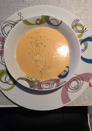 Tejszínes-tejfölös fokhagymakrémleves 🧄🧅🥔 recept fotója