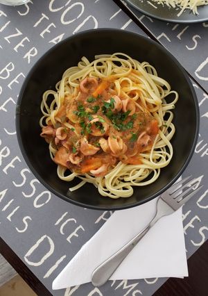 Una foto de Pasta con Calamares