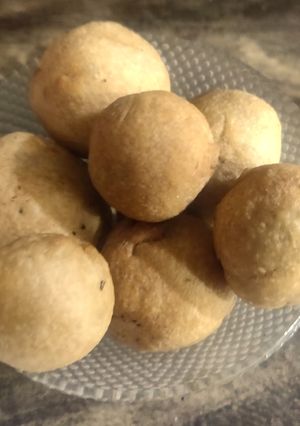 A picture of Kachori.