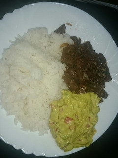 A picture of Boiled rice liver and guacamole.
