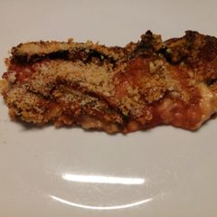 A picture of Tortino di zucchine, pane e basilico.