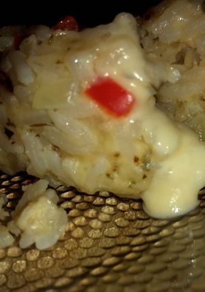 Una foto de Buñuelos de arroz rellenos de queso... 🤤🤤