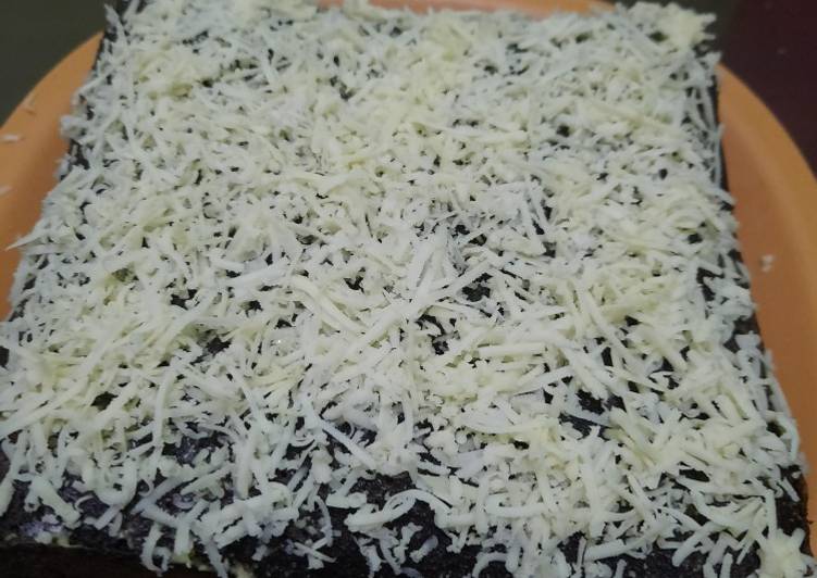 Bolu Ketan Hitam Coklat Keju Lembut