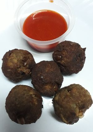 A picture of Meatballs with ToGiGar Sauce#myfavouriteeasterdishcontest#.
