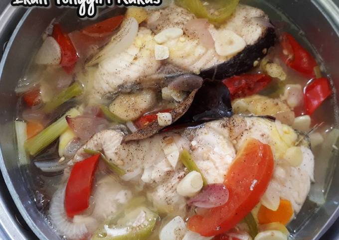 Resep Ikan Tenggiri Kukus Oleh Thia S Dish Cookpad