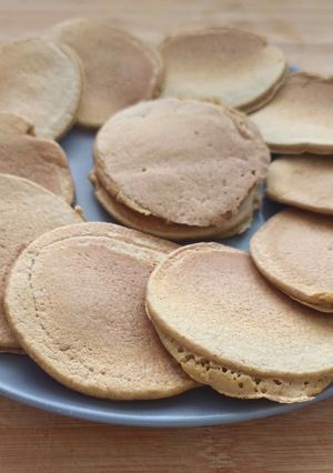 Una foto de Tortitas de plátano y avena (aptas para BLW)