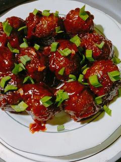 पालक और आलू के ड्राई मंचूरियन (palak aur aloo ke dry manchurian recipe in Hindi) रेसिपी मुख्य फोटो