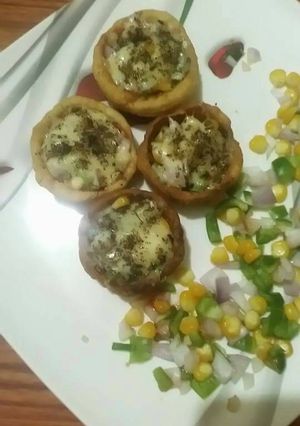A picture of Veg Corn Pizza Basket.