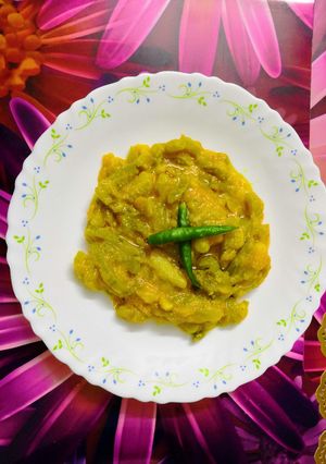 নিরামিষ চিচিঙে আলু পোস্ত রেসিপির প্রধান ছবি