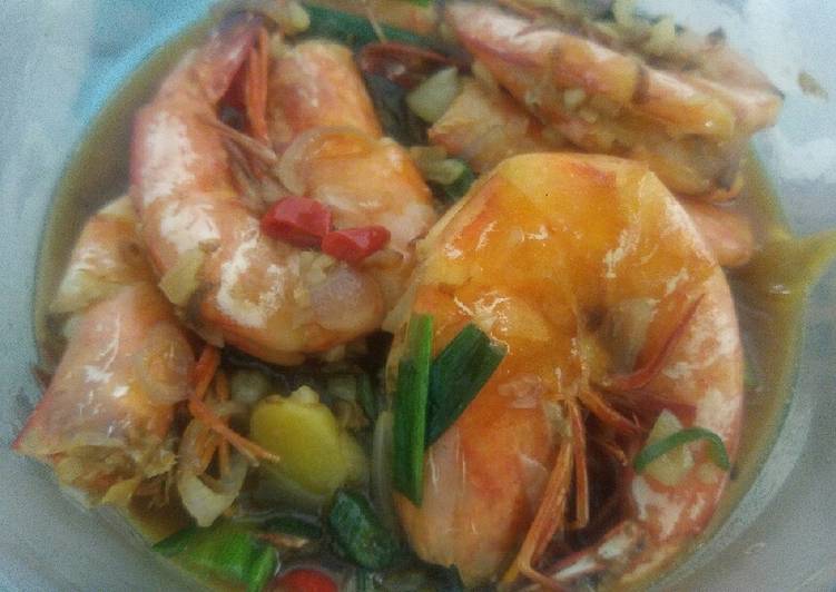 Udang tumis sederhana