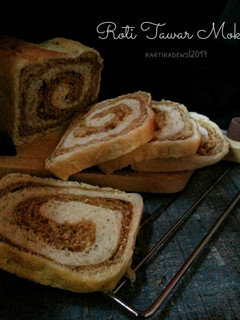 Foto resep ROTI TAWAR MOKA (eggless, empuk)