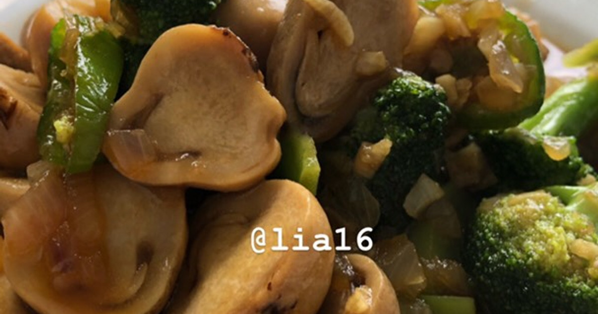Resep Jamur Brokoli Saus Tiram oleh lia16 - Cookpad