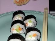 Una foto de restos de japón
