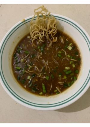 A picture of Veg manchow soup.