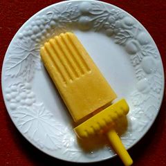 A picture of Mango Kulfi.