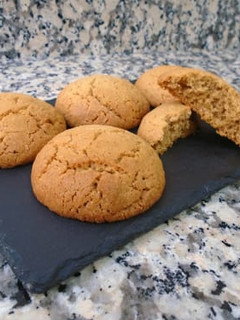 Una foto de Galletas de crema de almendras