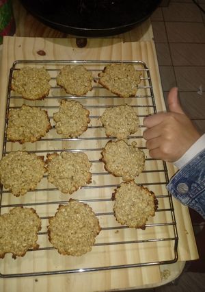 Una foto de Galletas de avena y miel 😍💚