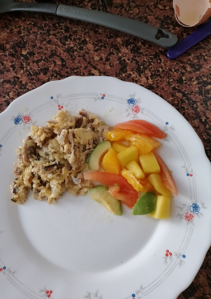 Una foto de Revuelto de sardinas