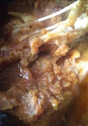 A picture of Pomfret (roopchada) curry.