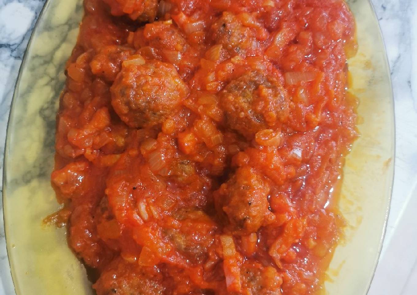 Albóndigas en salsa de tomate con bacon 🍅