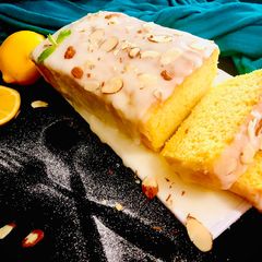 A picture of Lemon cake.