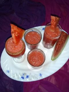 তরমুজ এর ঠান্ডা স্মুদি রেসিপির প্রধান ছবি
