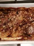 Apple crumble with oat flour
