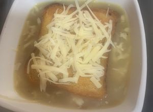 Una foto de Sopa de cebolla