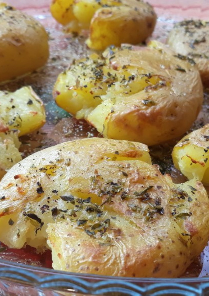 Una foto de Patatas con orégano