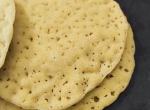 Une photo de Baghrir ou crêpes mille trous