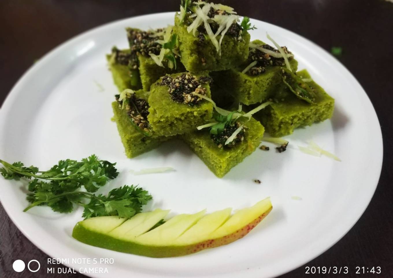 Raw mango dokhla