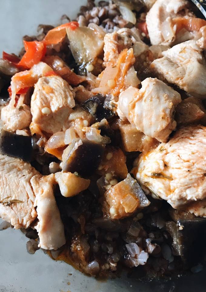 Курица с овощами в мультиварке