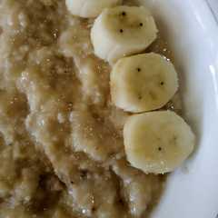 รูปของ Oatmeal pisang madu (clear skin diet)
