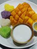 Colorful Sticky Rice with Mango