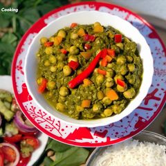 A picture of Chole Palak Curry Chickpea Spinach Curry Lunch Dinner Recipe.