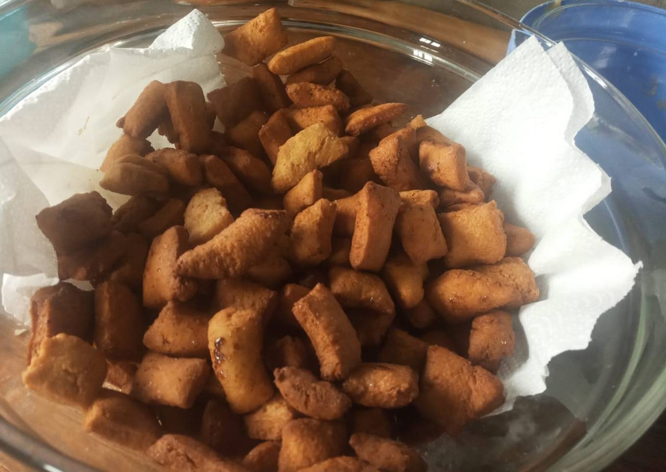 Mandazi bites (Chin chin)