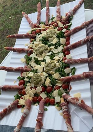 Une photo de Salade burrata jambon de parme