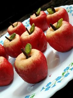 আপেল সন্দেশ(Apple sweet recipe in Bengali) রেসিপির প্রধান ছবি