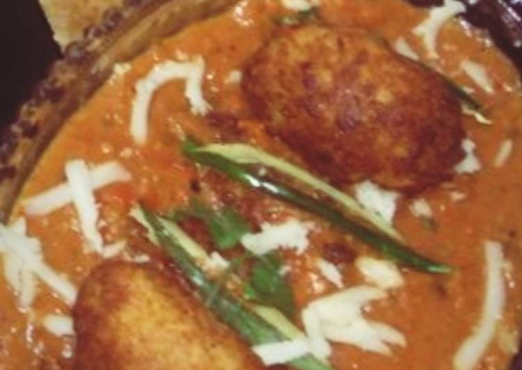 Malai Kofta in Orange Gravy