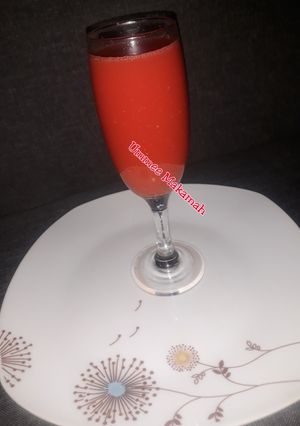 A picture of Watermelon-Ginger Juice.