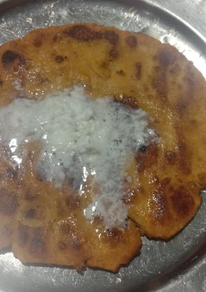 A picture of Makki Roti.