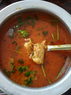 சிக்கன் குழம்பு (CHicken kulambu recipe in tamil) செய்முறை முக்கிய புகைப்படம்